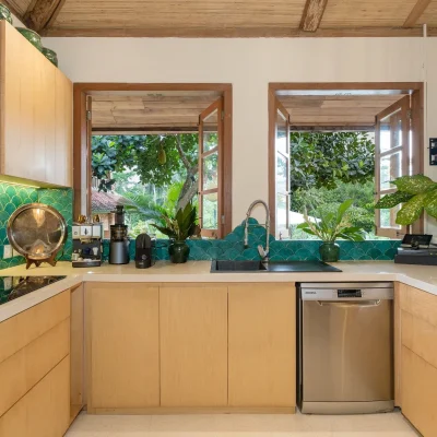 rumah-melati-estate-kitchen1a Villa Rumah Melati - Villa Gallery