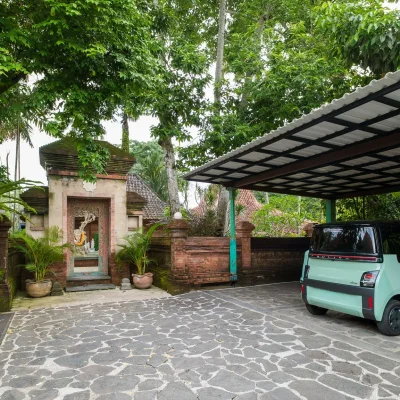 rumah-melati-estate-parking Villa Rumah Melati - Villa Gallery