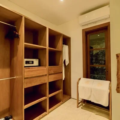 314-Dressing-Room-1024×683 Villa Li Seminyak - Villa Gallery