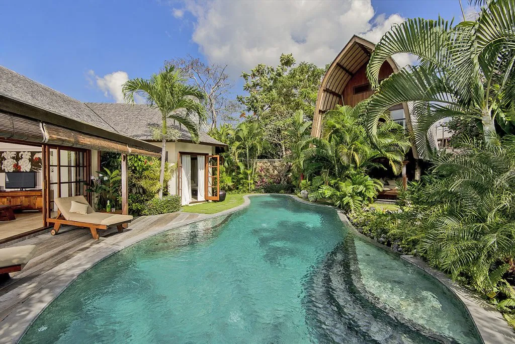 LataLiana-Villa-2-Pool-5-1024×68 Villa Li Seminyak - Main Villa