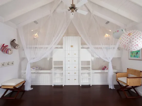 Bali Villa with Bunk Room. Bali Villa for Large Group
